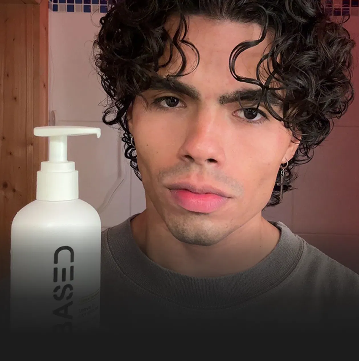Customer review from Manuel Enrique about BASED haircare products